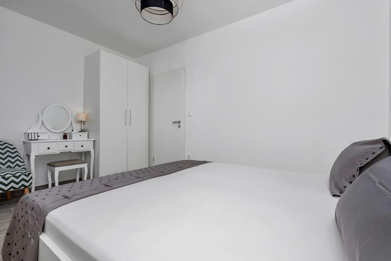 Apartment Kate Подгора Экстерьер фото