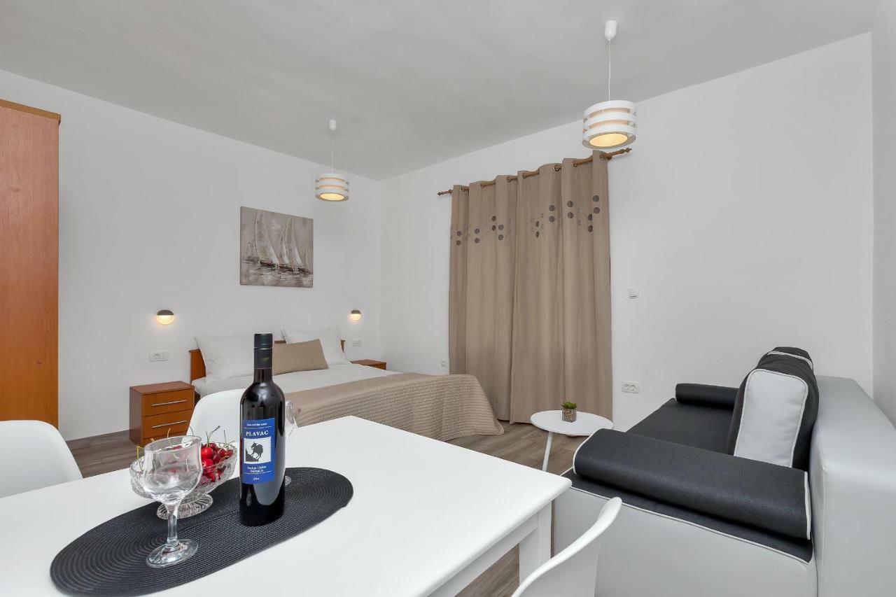 Apartment Kate Подгора Экстерьер фото