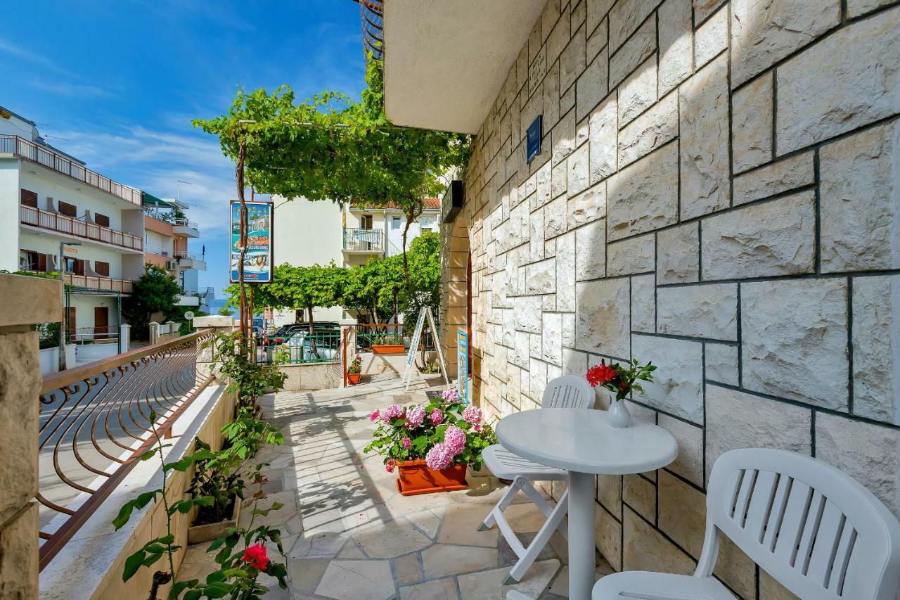 Apartment Kate Подгора Экстерьер фото